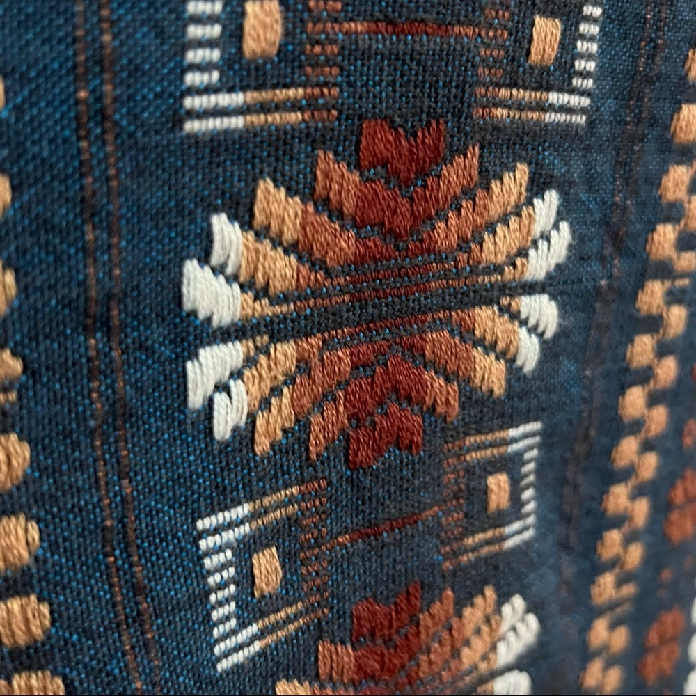 Vintage Embroidered Made in Mexico  Dark Blue Heavy Linen Top - Picture 6 of 16